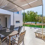 Apartamento Two Bedroom Cozy In *