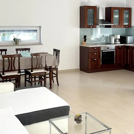 Two Bedroom Cozy In Banjole